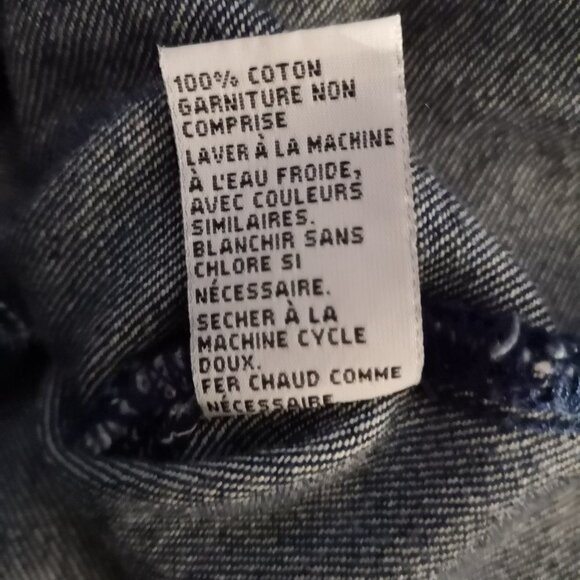 Alia Petites Ladies Button Closure Jean Jacket - Picture 5 of 6